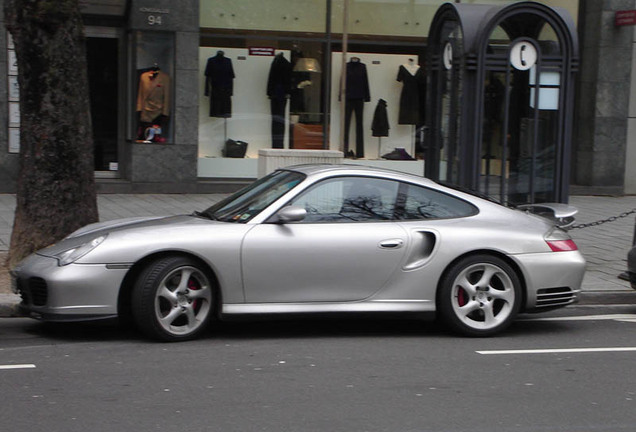 Porsche 996 Turbo