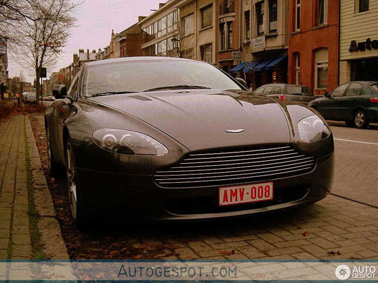 Aston Martin V8 Vantage