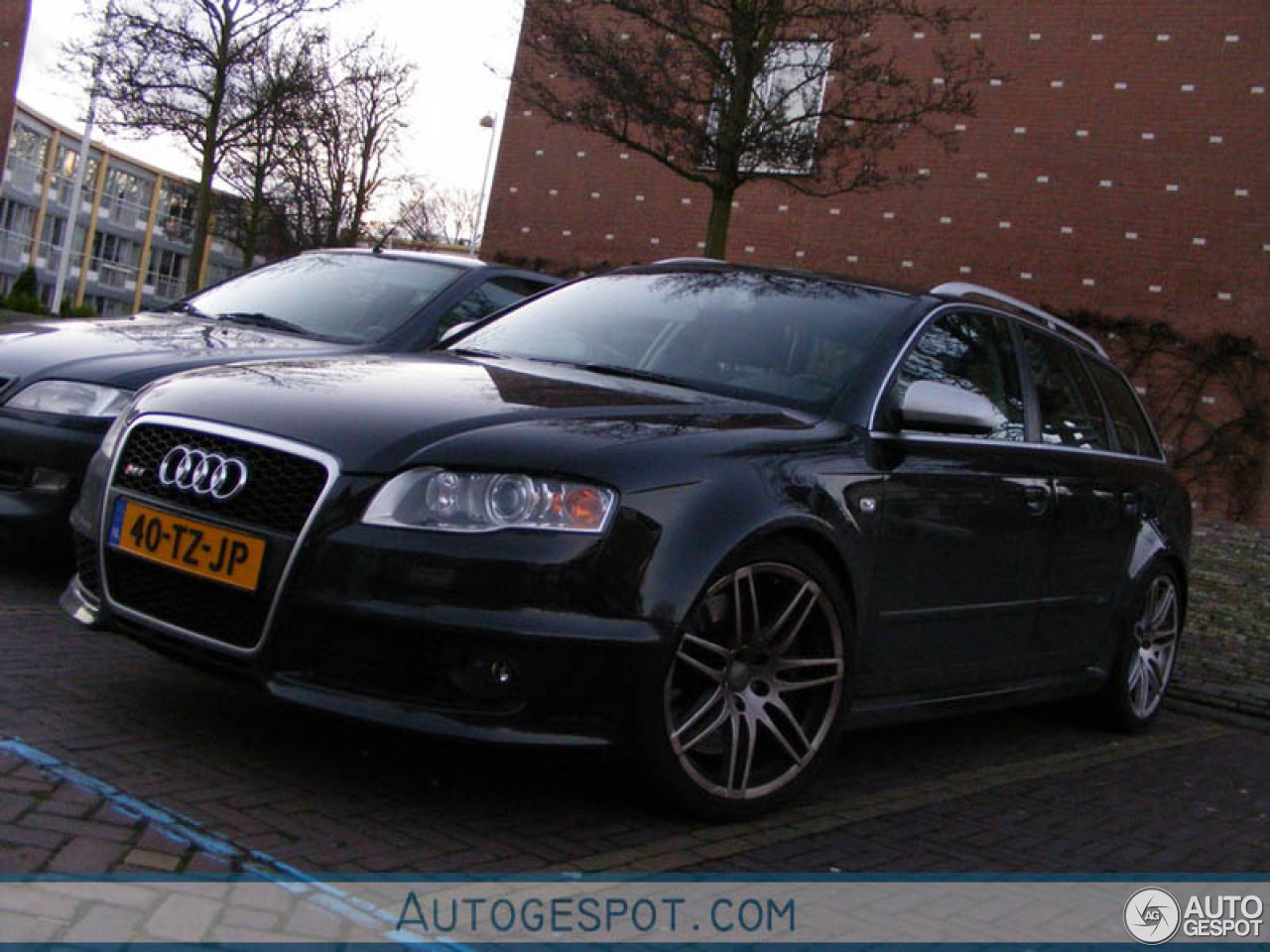 Audi RS4 Avant B7