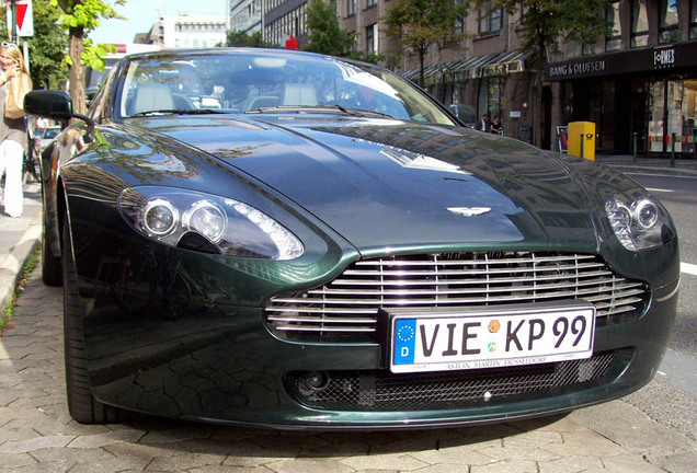 Aston Martin V8 Vantage Roadster