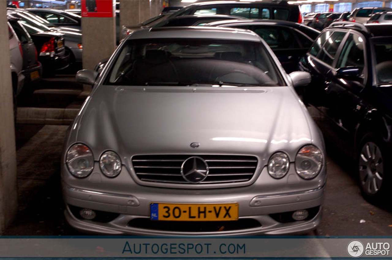 Mercedes-Benz CL 63 AMG C215