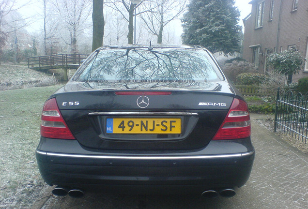 Mercedes-Benz E 55 AMG