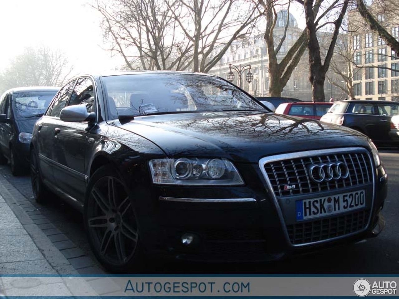 Audi S8 D3