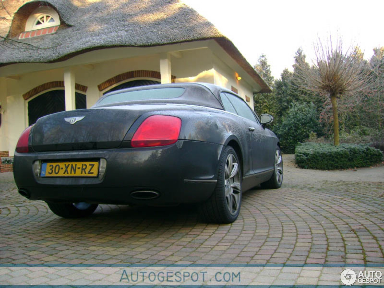 Bentley Continental GTC