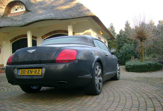 Bentley Continental GTC