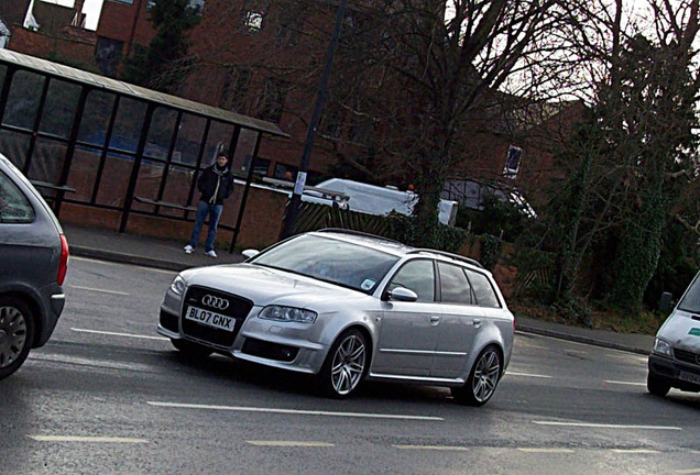 Audi RS4 Avant B7