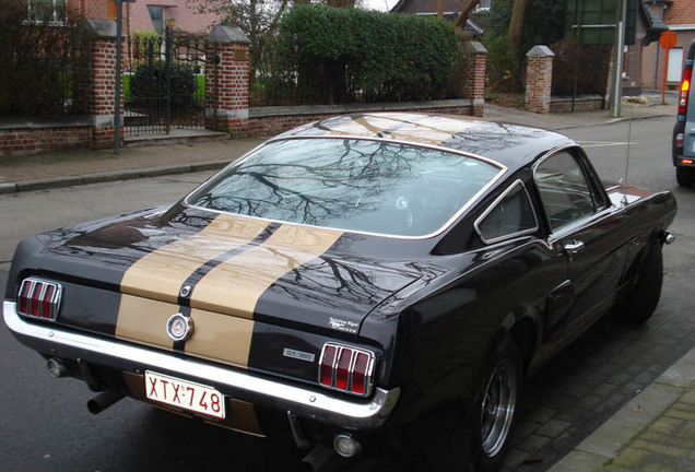 Ford Mustang Shelby G.T. 350H