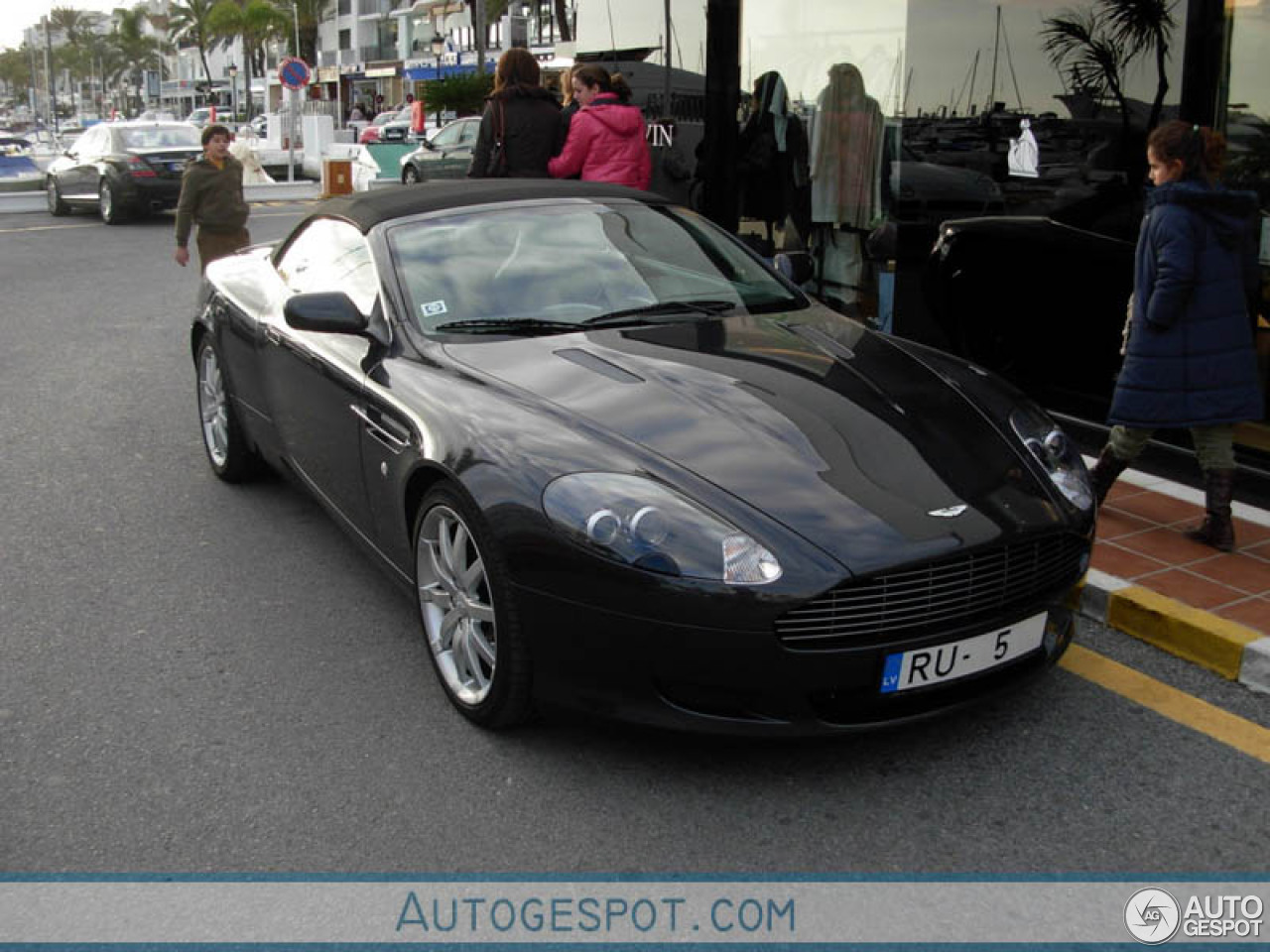 Aston Martin DB9 Volante