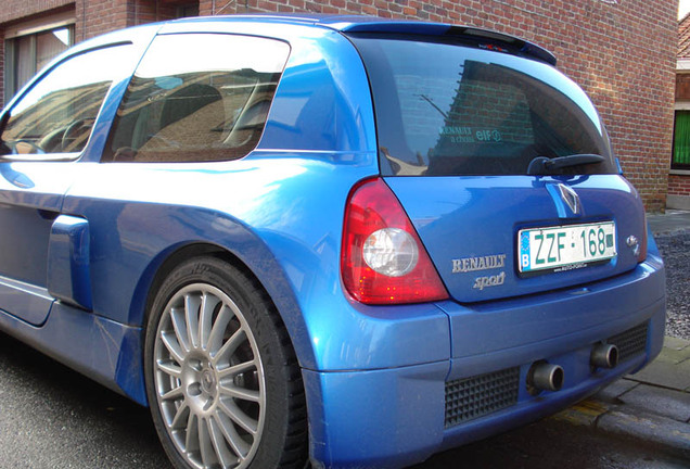 Renault Clio V6 Phase II