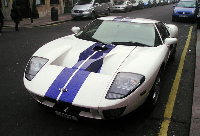 Ford GT