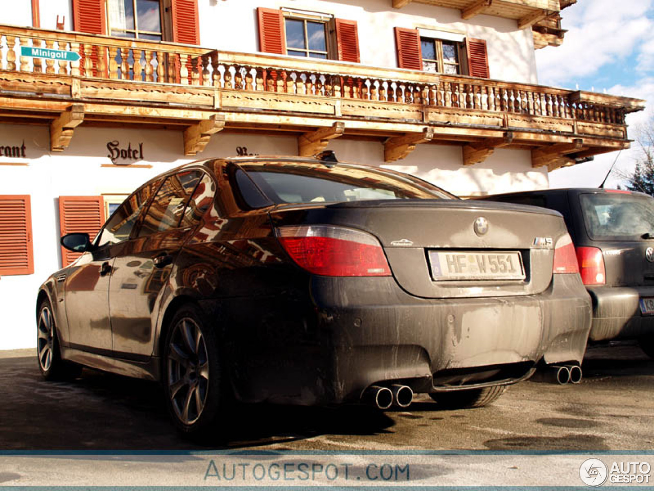 BMW M5 E60 2005