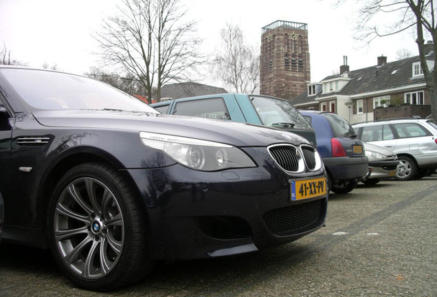 BMW M5 E60 2005