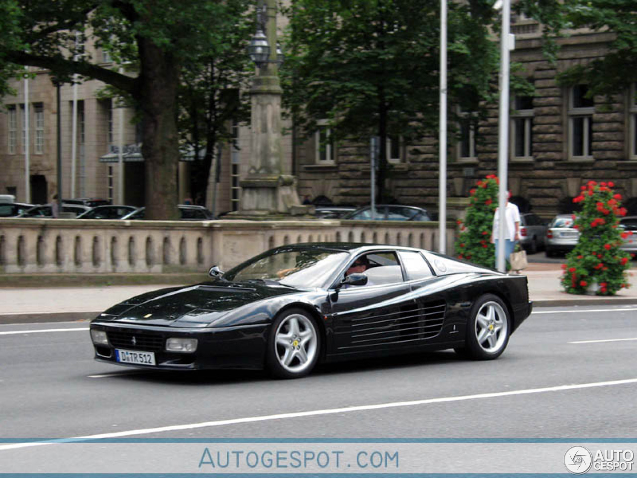 Ferrari 512 TR