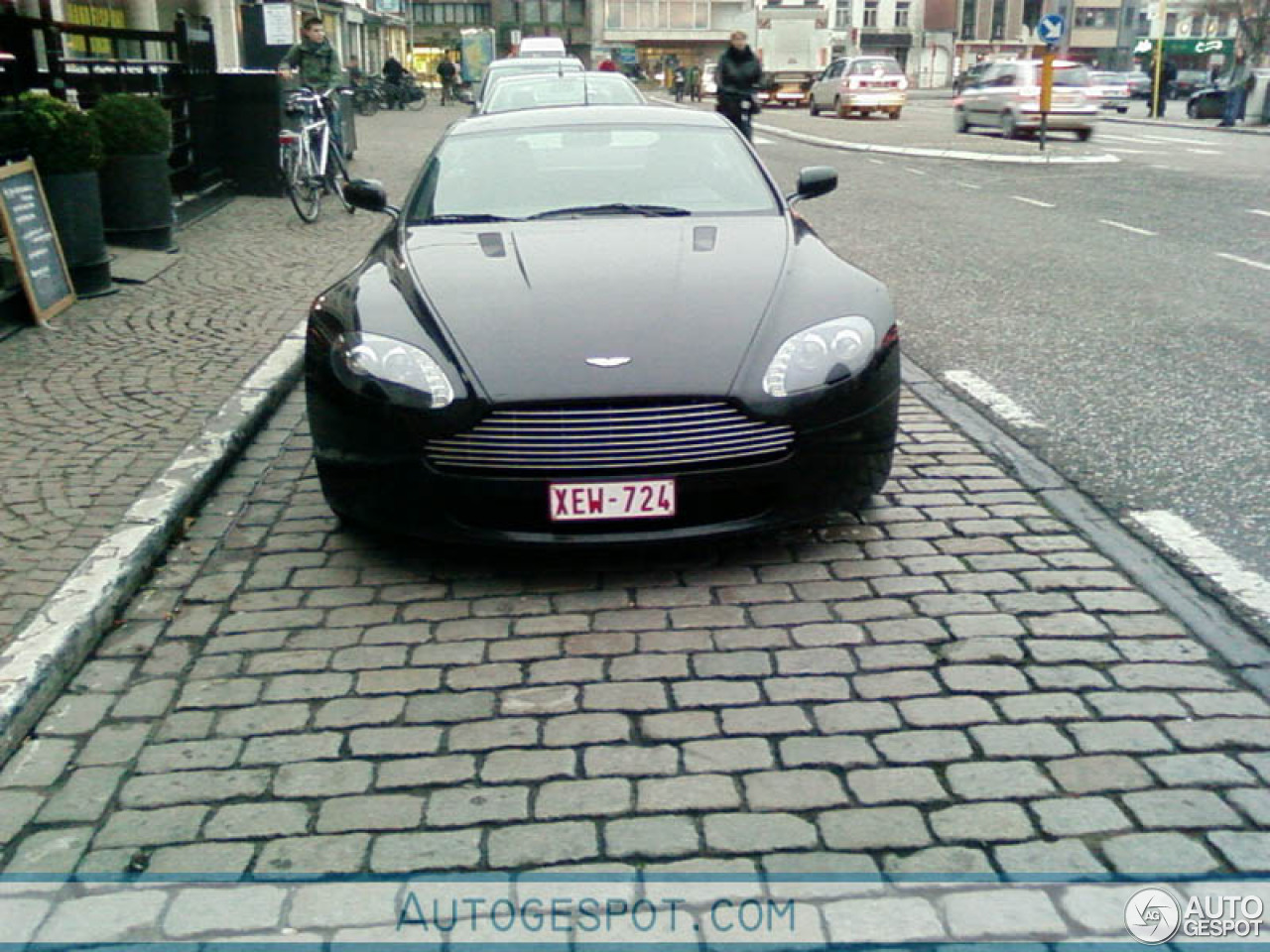 Aston Martin V8 Vantage