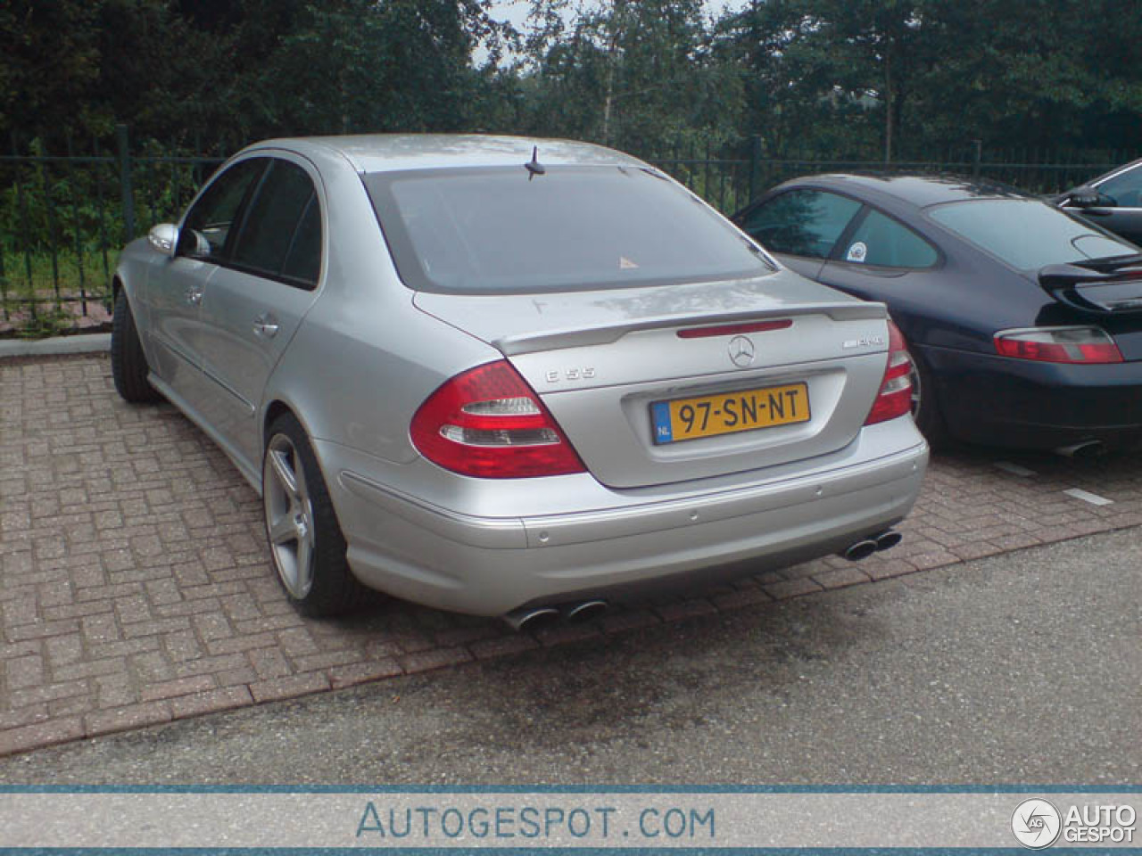 Mercedes-Benz E 55 AMG