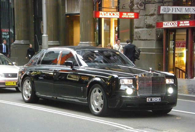 Rolls-Royce Phantom EWB