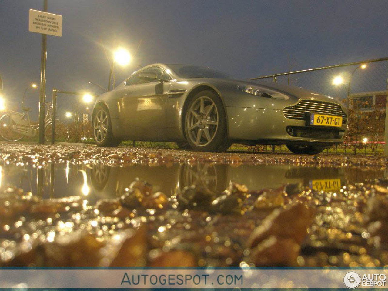 Aston Martin V8 Vantage