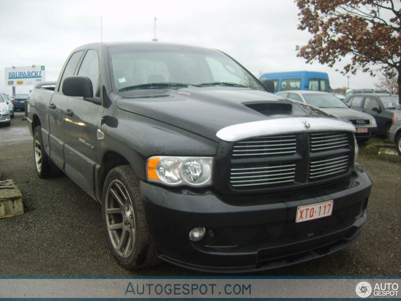 Dodge RAM SRT-10 Quad-Cab