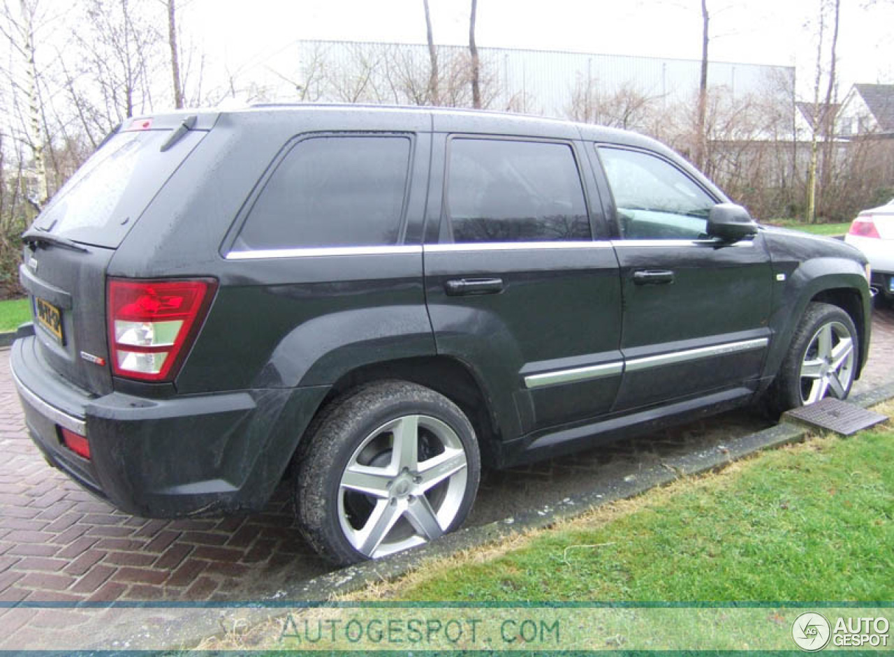 Jeep Grand Cherokee SRT-8 2005