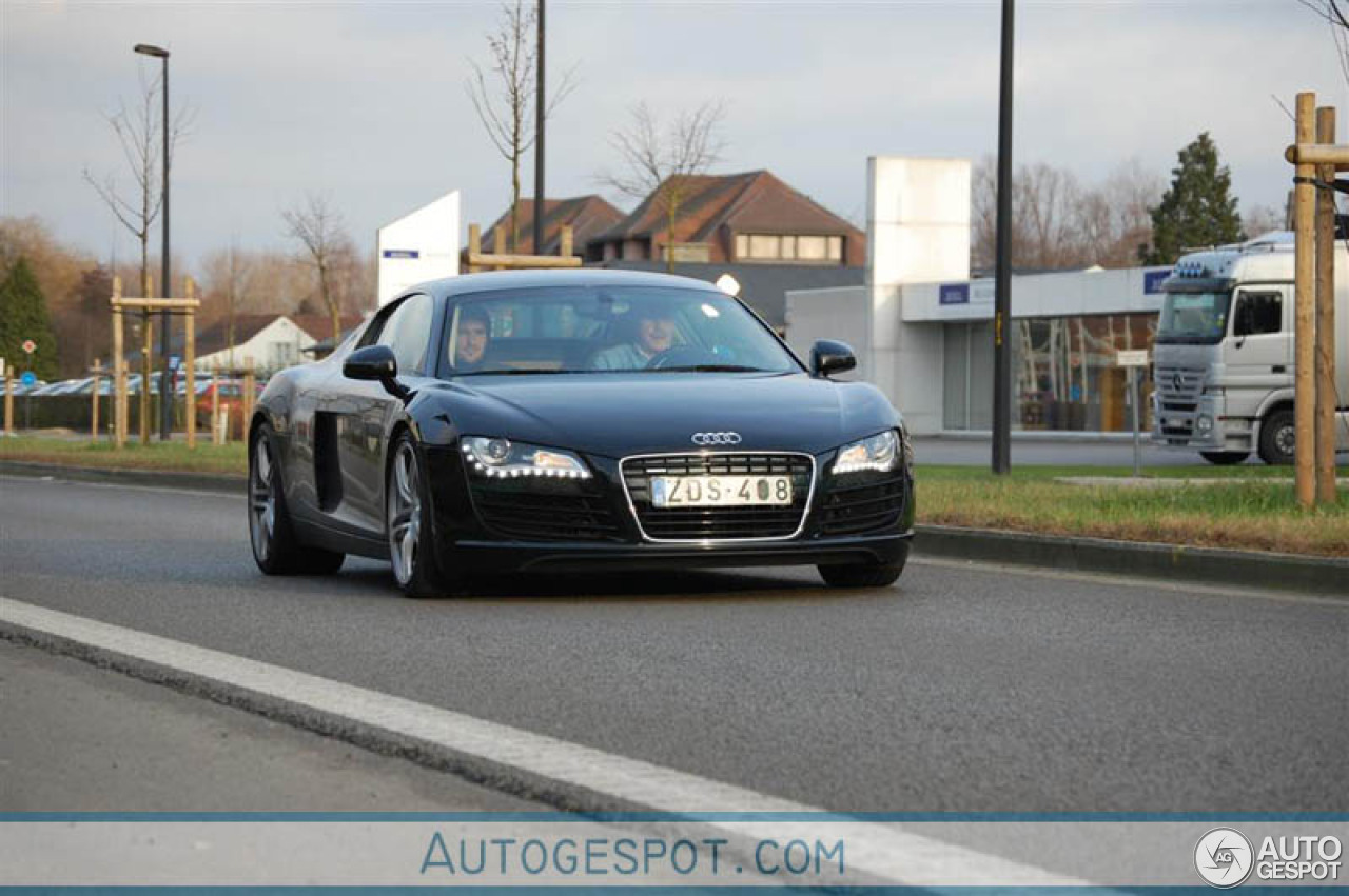 Audi R8