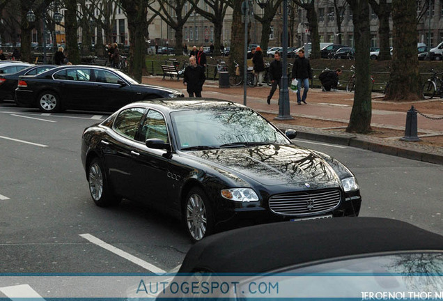 Maserati Quattroporte