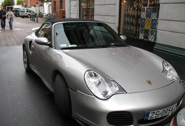 Porsche 996 Turbo Cabriolet