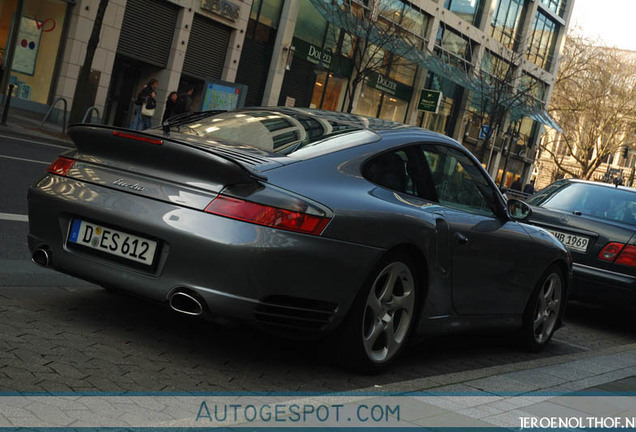 Porsche 996 Turbo