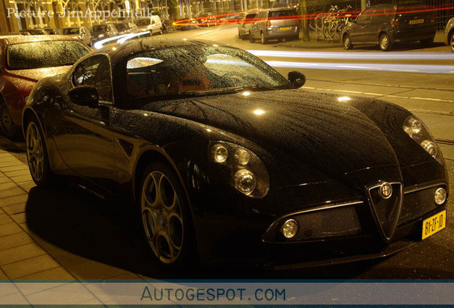 Alfa Romeo 8C Competizione