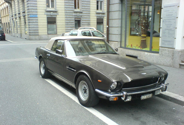 Aston Martin V8 Volante 1978-1990