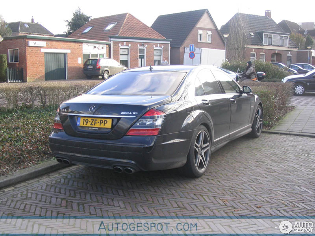 Mercedes-Benz S 63 AMG W221