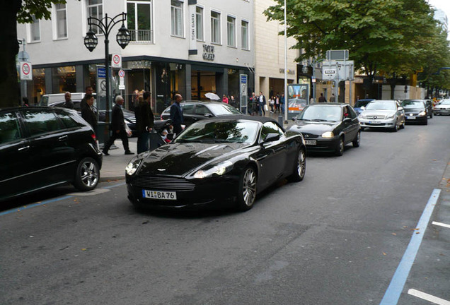 Aston Martin DB9 Volante