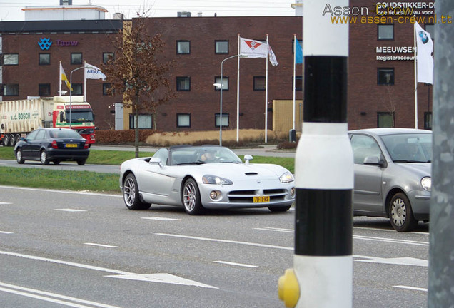 Dodge Viper SRT-10 Roadster 2003