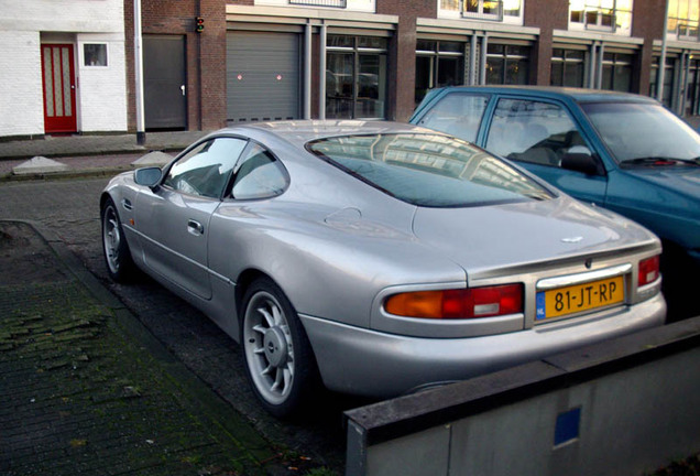 Aston Martin DB7