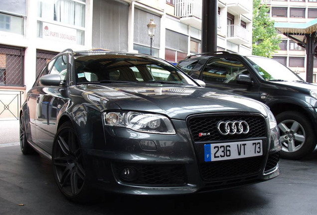 Audi RS4 Avant B7