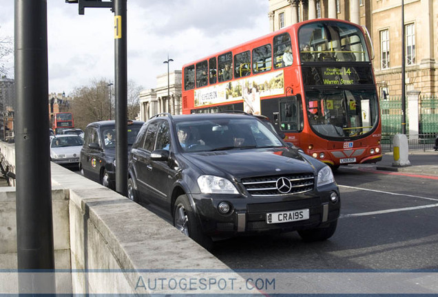 Mercedes-Benz ML 63 AMG W164