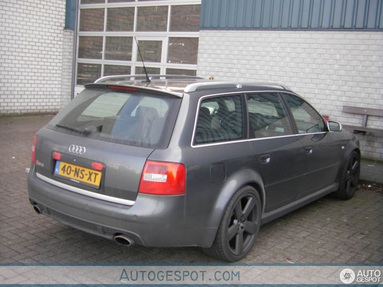 Audi RS6 Avant C5