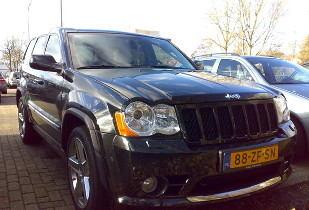 Jeep Grand Cherokee SRT-8 2005