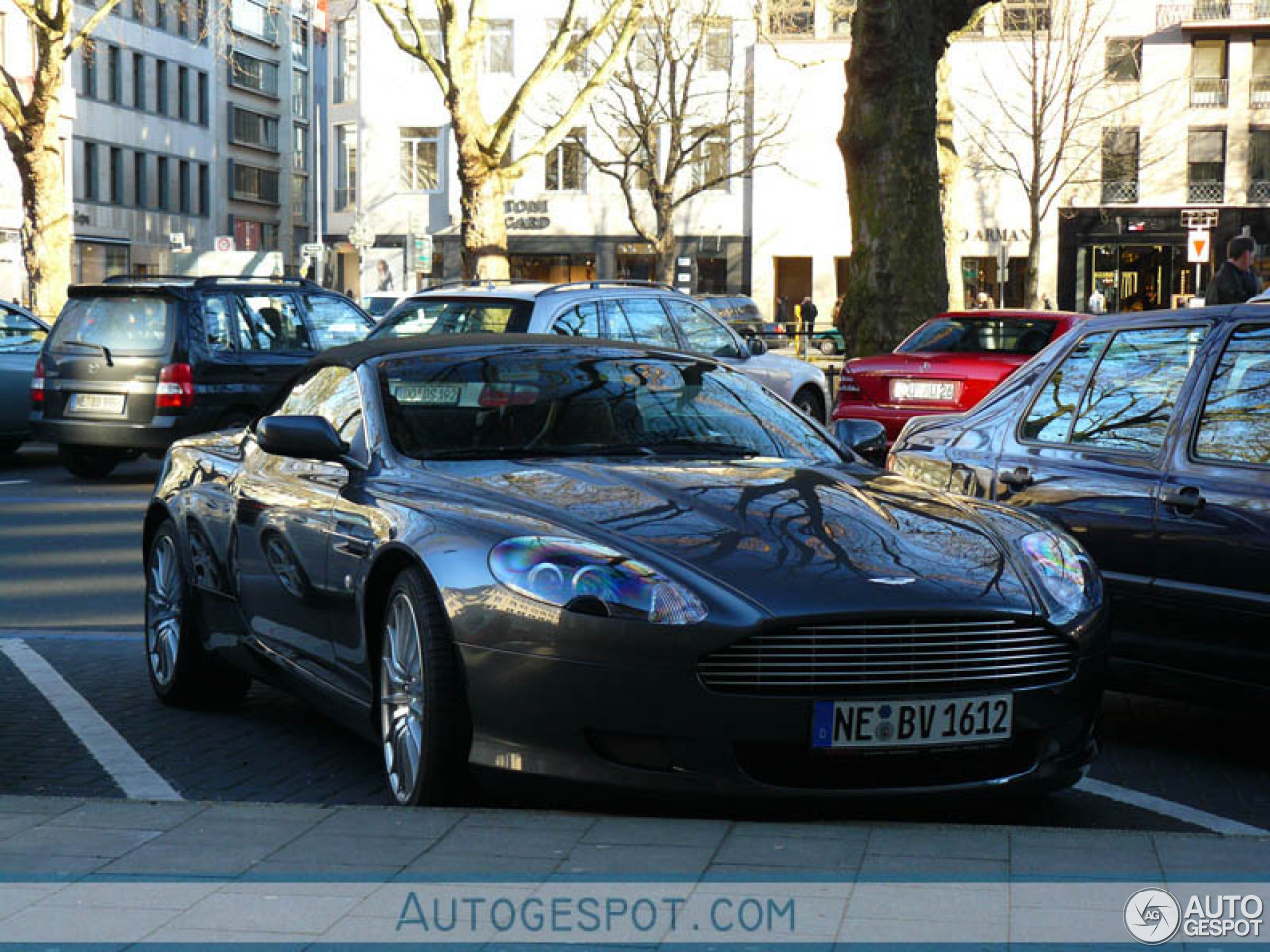 Aston Martin DB9 Volante