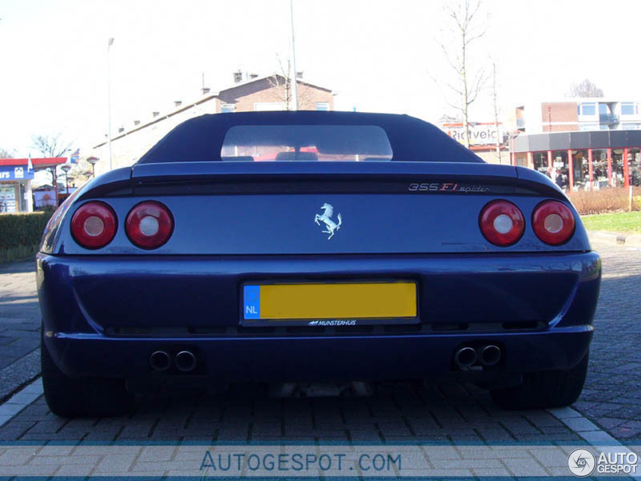 Ferrari F355 Spider