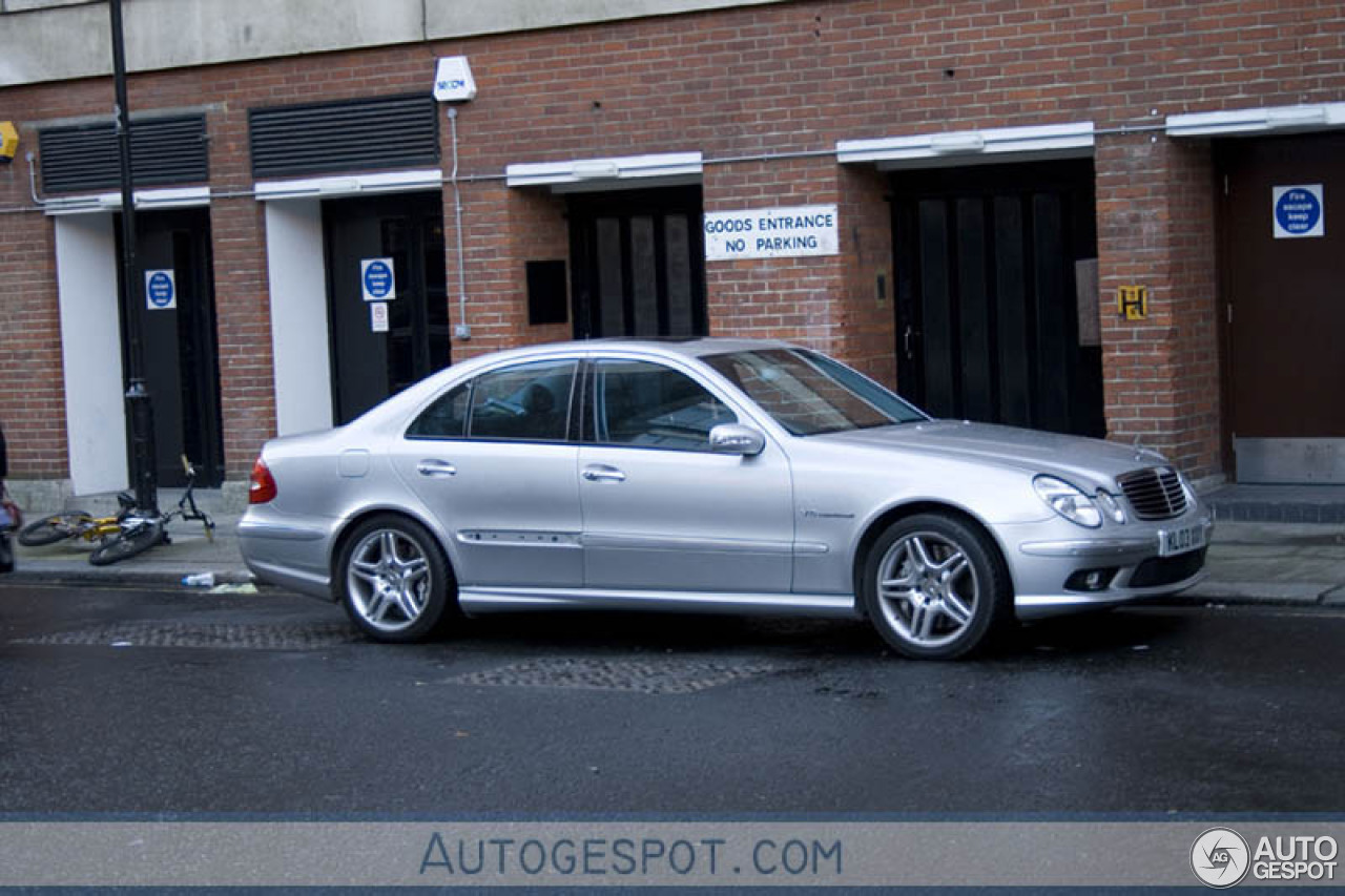 Mercedes-Benz E 55 AMG