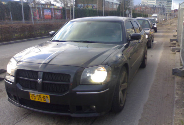 Dodge Magnum SRT-8