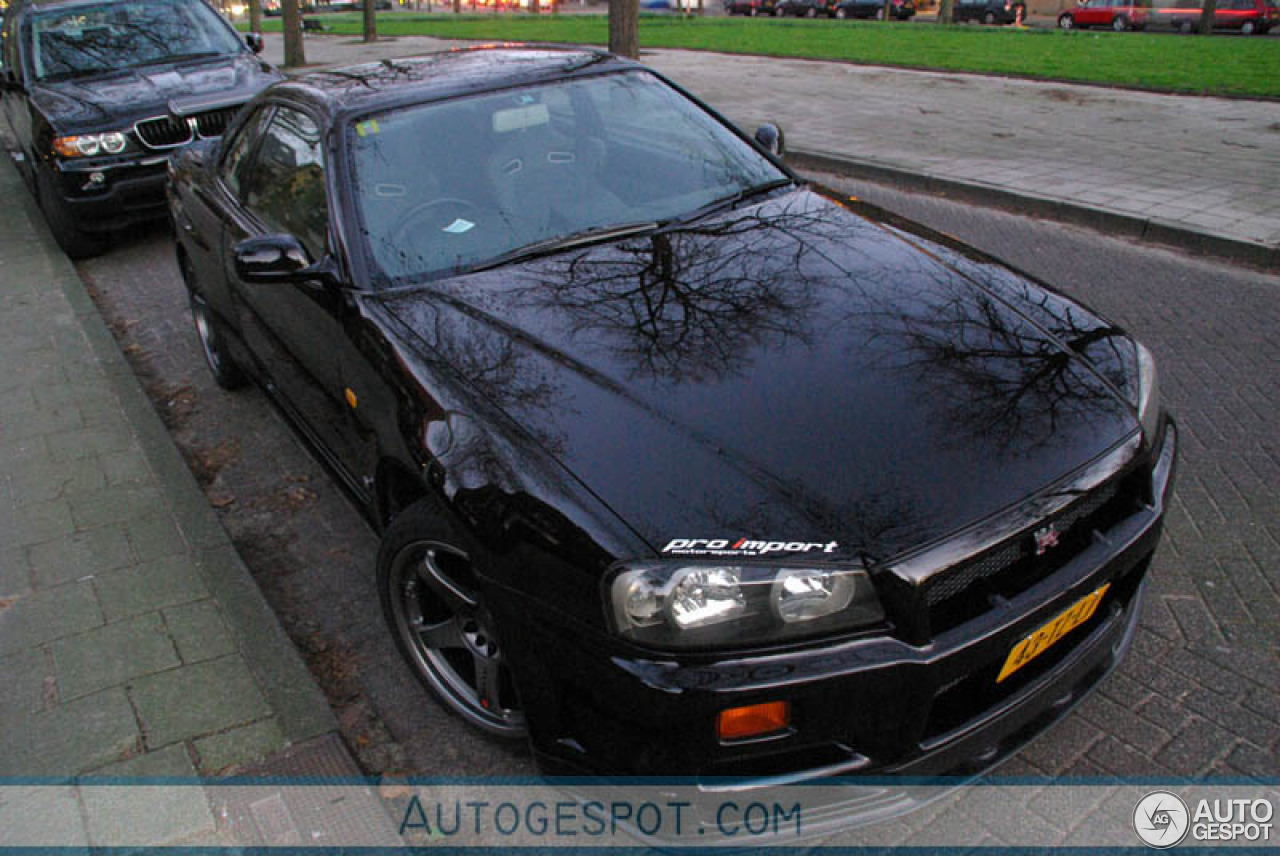 Nissan Skyline R34 GT-R V-Spec