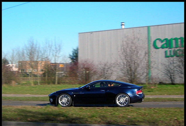 Aston Martin Vanquish S