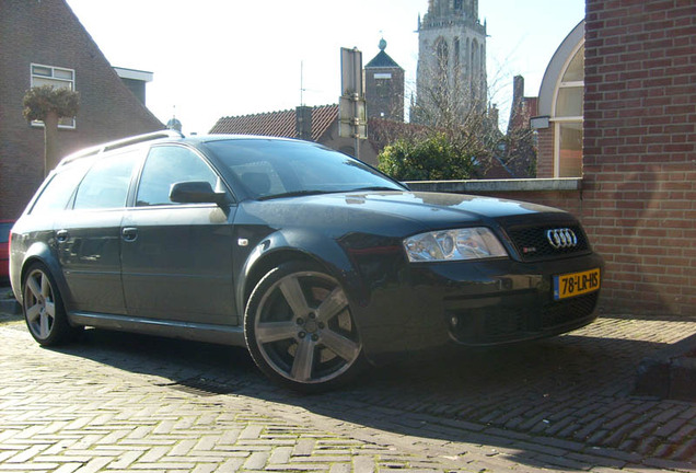 Audi RS6 Avant C5