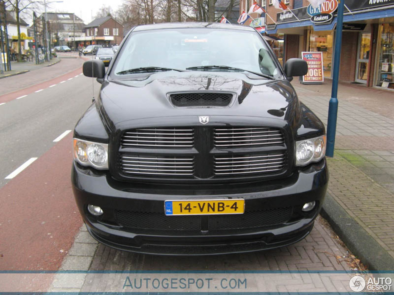 Dodge RAM SRT-10 Quad-Cab