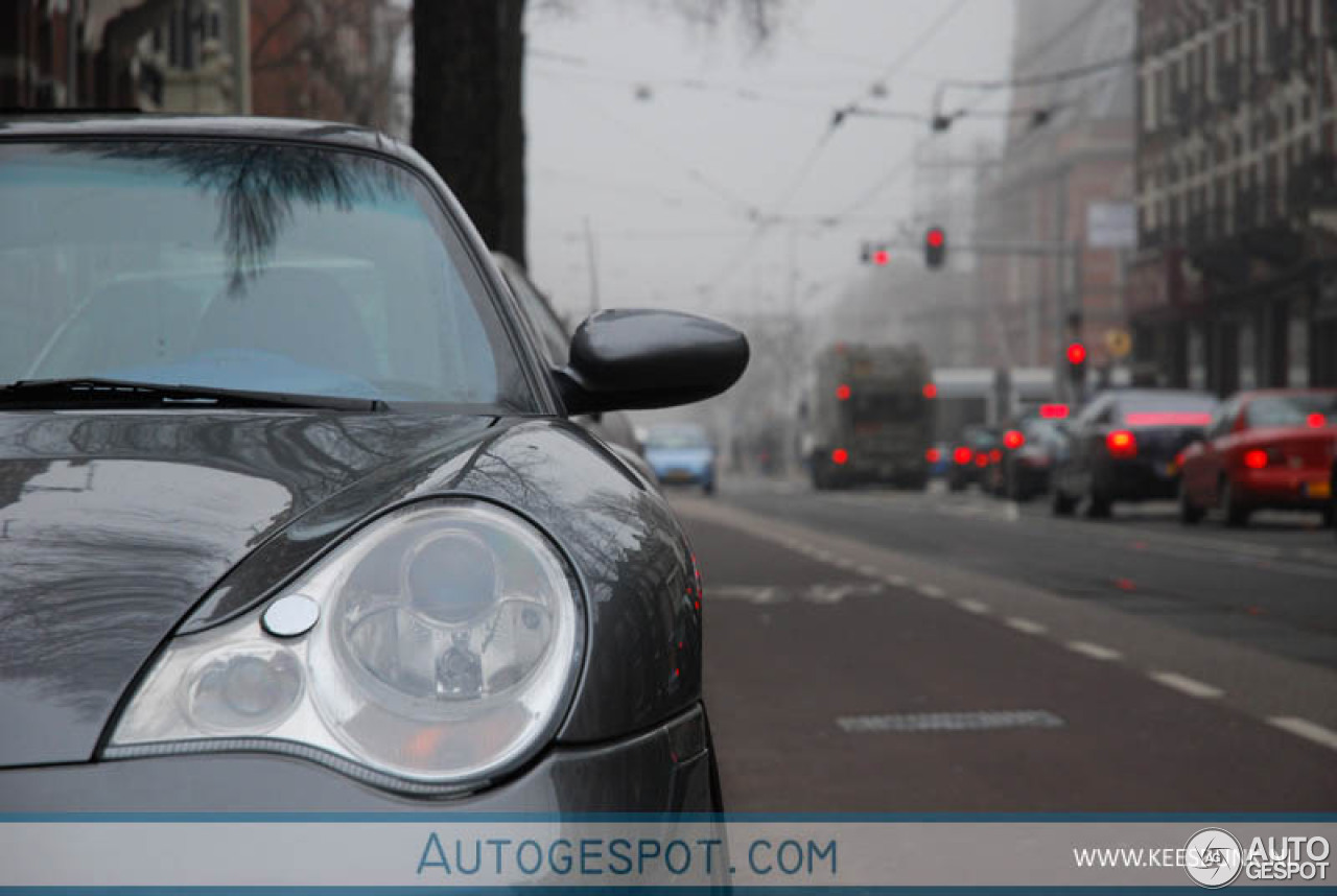 Porsche 996 Turbo