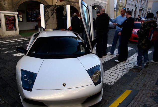 Lamborghini Murciélago LP640