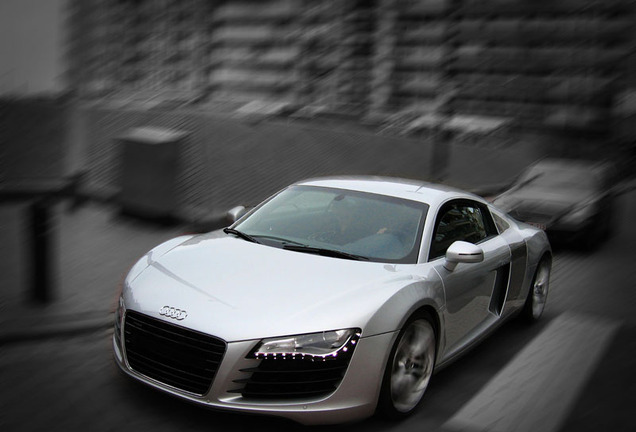 Audi R8