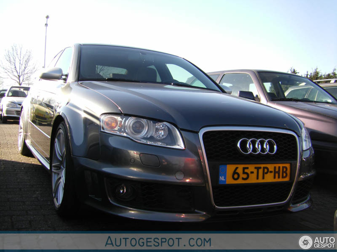 Audi RS4 Sedan