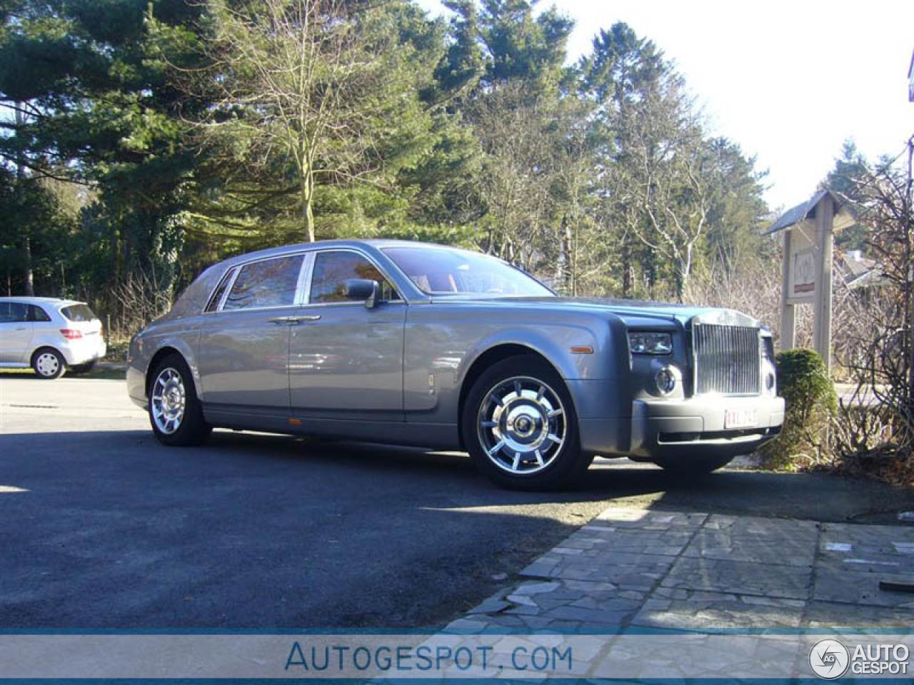 Rolls-Royce Phantom EWB